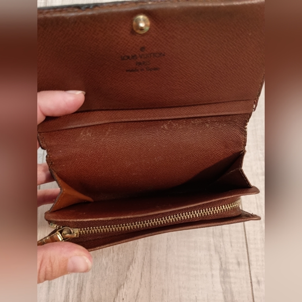 Louis Vuitton Monogram Porte Monnaie Billets Tresor Wallet - Picture 9 of 14